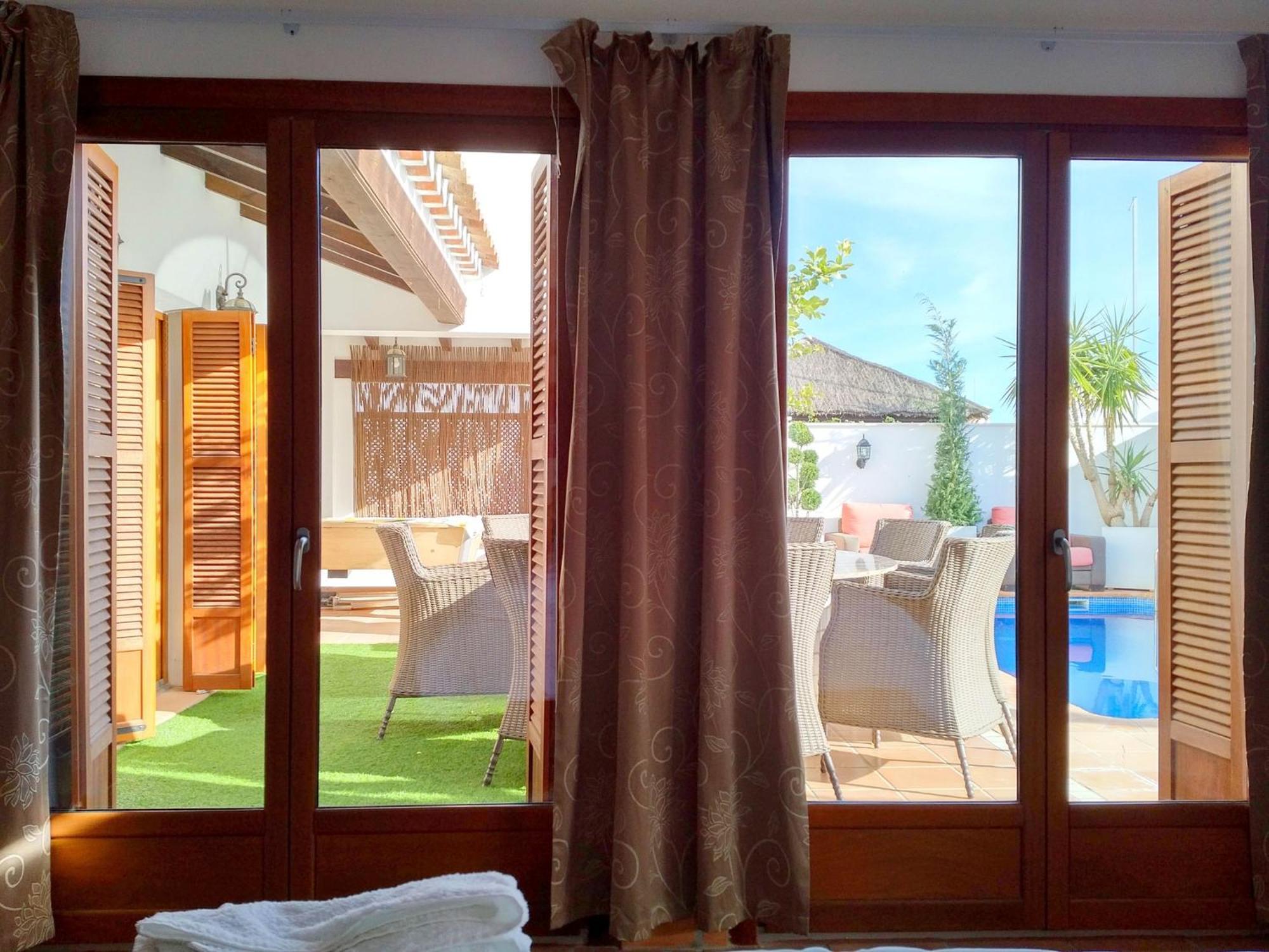 Luxury Villa On El Valle Golf Resort, Sauna, Hot Tub, Heated Pool. Baños y Mendigo Kültér fotó